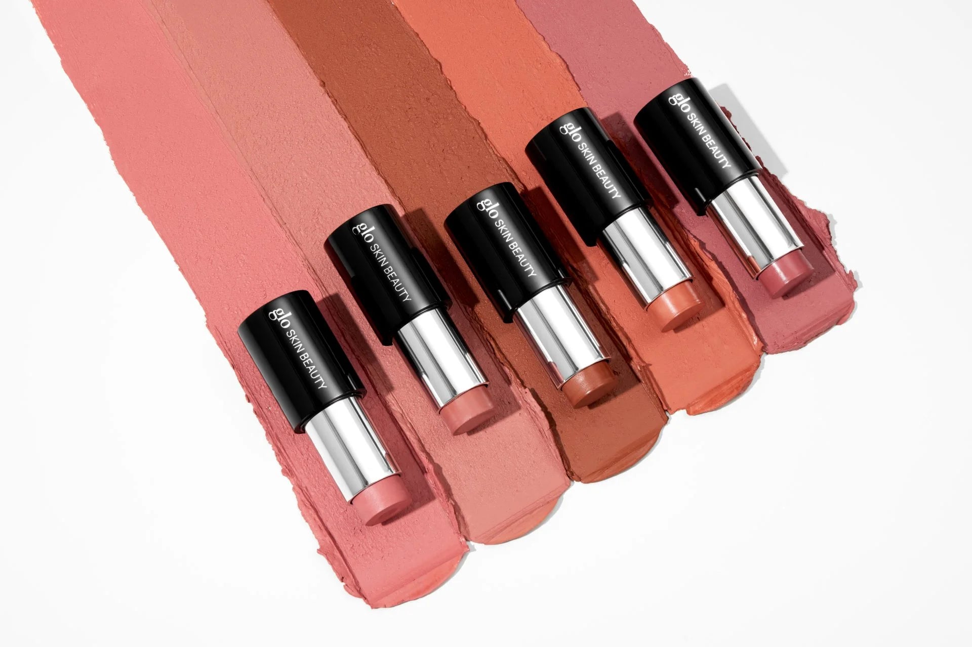 KREMINIŲ SKAISTALŲ PIEŠTUKAS / CREAM BLUSH STICK spalva Hush